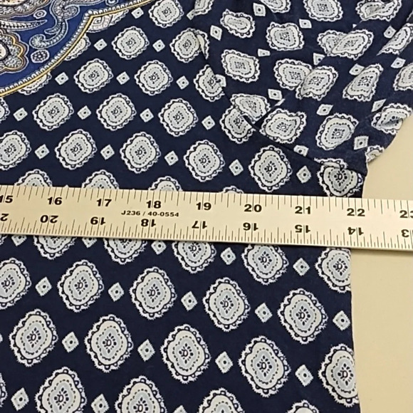 CHICO'S TUNIC, LAGENLOOK, BOHO, PRINT WITH BORDER, 3/4 BELL SLEEVE, V-NECK, - Picture 7 of 9